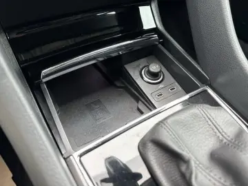 SKODA Karoq 2.0 TDI DSG Style 4x4 NAVI KAMERA ACC LED