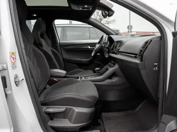 SKODA Karoq 2.0 TDI Sportline 4x4 AHK NAVI ACC DCC KAM