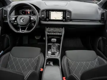 SKODA Karoq 2.0 TDI Sportline 4x4 AHK NAVI ACC DCC KAM