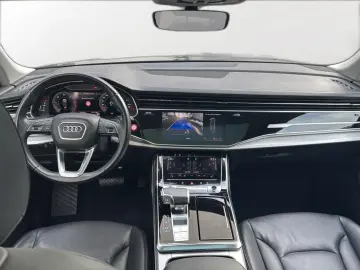 AUDI Q8 50 TDI quattro