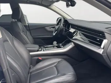 AUDI Q8 50 TDI quattro