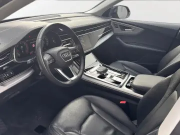 AUDI Q8 50 TDI quattro