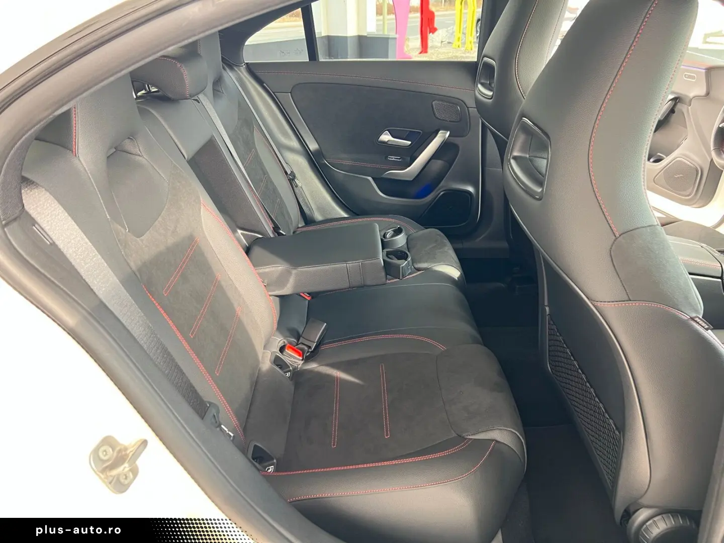 MERCEDES-BENZ CLA 200 AMG