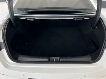 MERCEDES-BENZ CLA 200 AMG