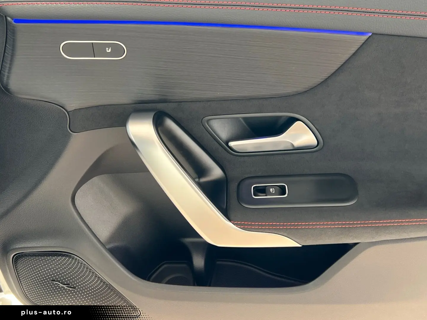 MERCEDES-BENZ CLA 200 AMG