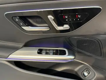 MERCEDES-BENZ CLE 200 Cabrio AMG  MBUX SpurW Sport W&hellip;