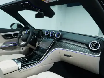 MERCEDES-BENZ CLE 220 d Cabrio AMG 9G LED 360  OLED MMRY 20