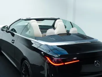 MERCEDES-BENZ CLE 220 d Cabrio AMG 9G LED 360  OLED MMRY 20