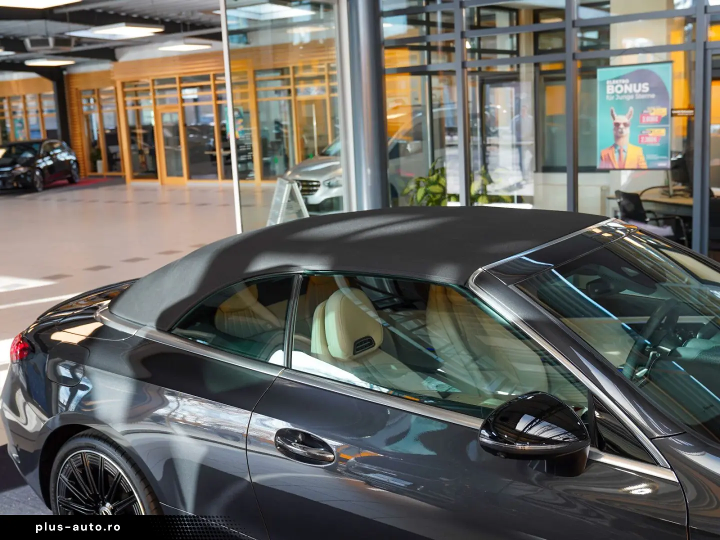 MERCEDES-BENZ CLE 220 d Cabrio AMG Line Night macchi&hellip;