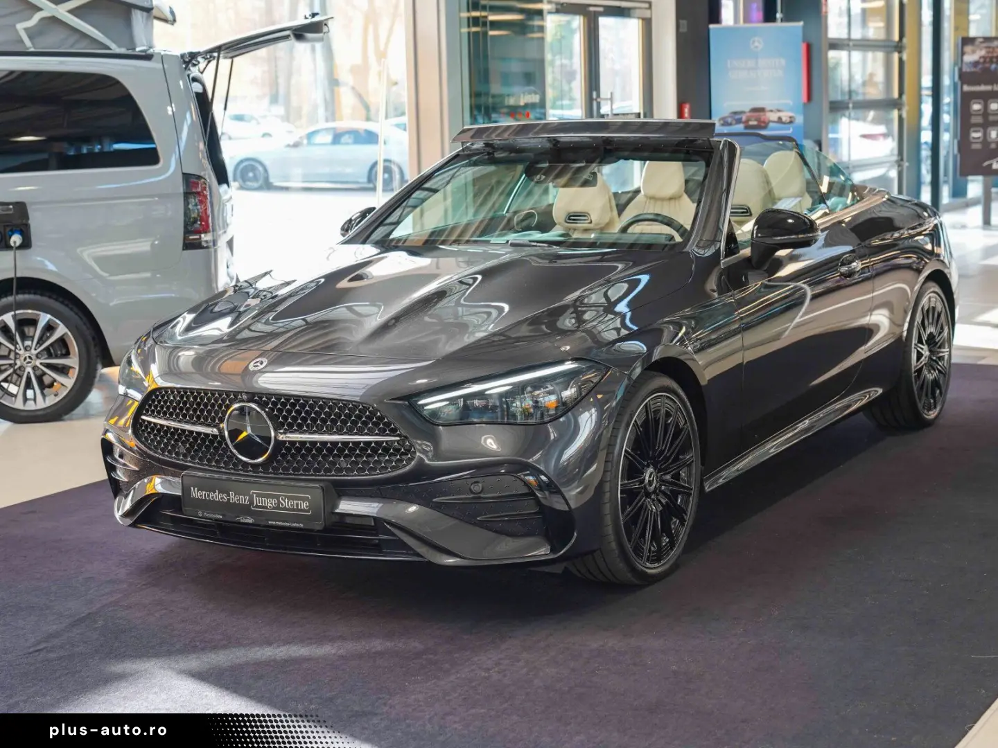 MERCEDES-BENZ CLE 220 d Cabrio AMG Line Night macchi&hellip;