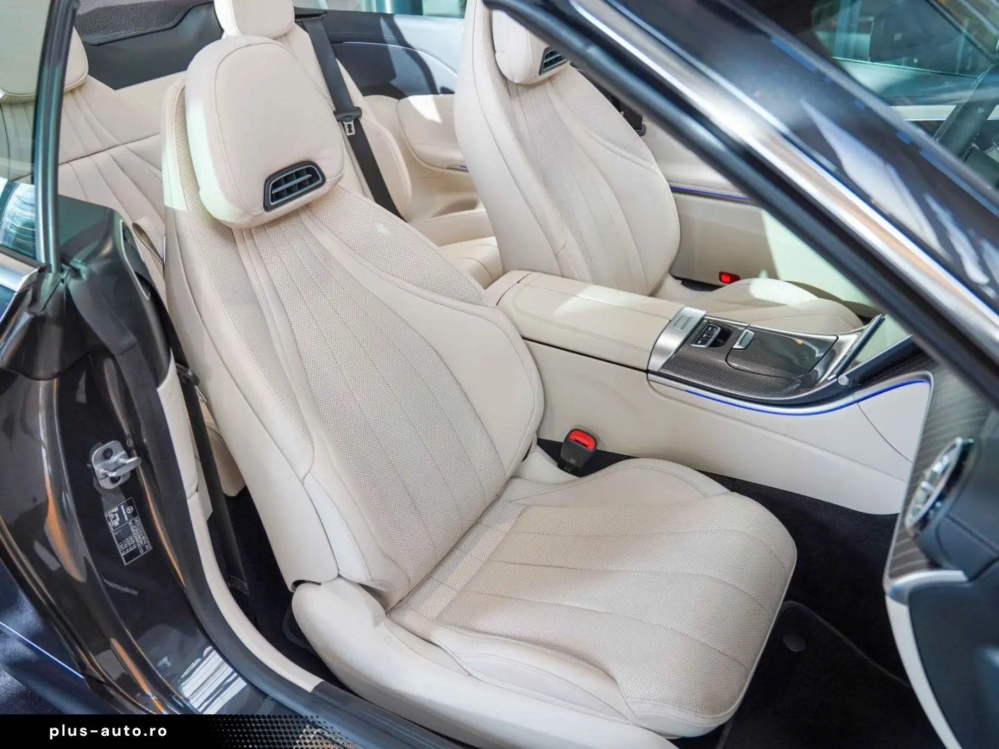 MERCEDES-BENZ CLE 220 d Cabrio AMG Line Night macchi&hellip;