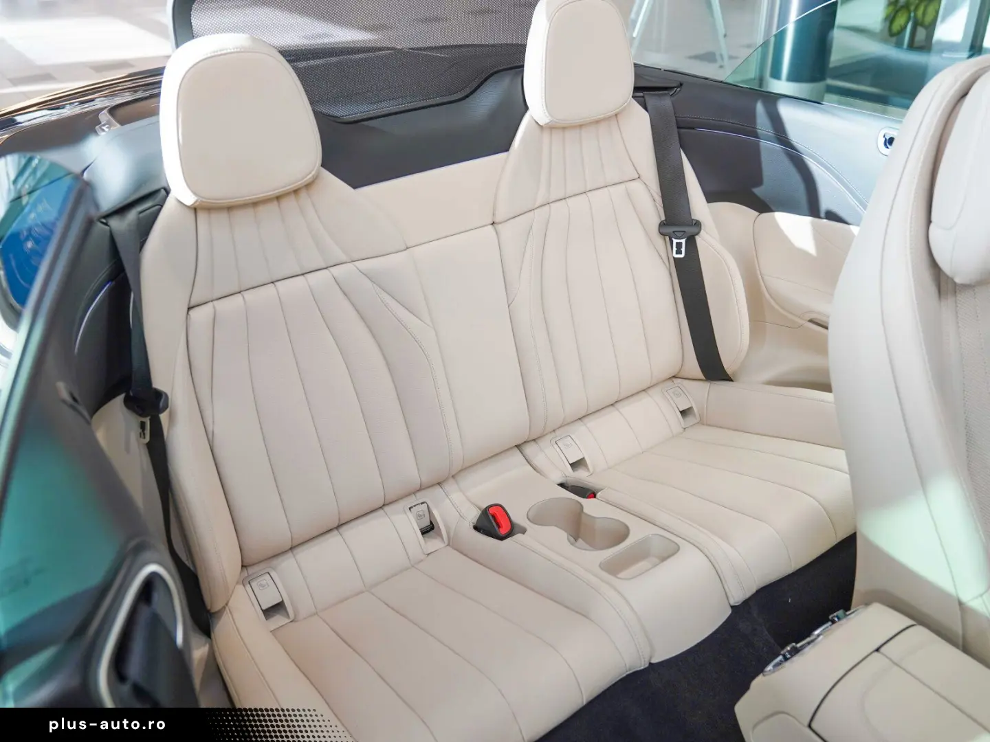 MERCEDES-BENZ CLE 220 d Cabrio AMG Line Night macchi&hellip;