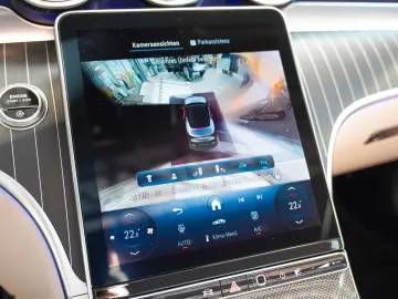 MERCEDES-BENZ CLE 220 d Cabrio AMG Line Night macchi&hellip;