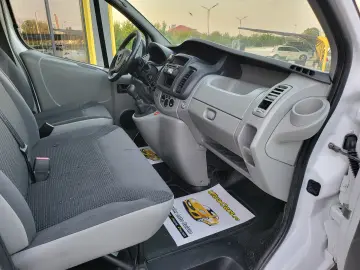 Opel Vivaro 2.0dCi    Euro 5