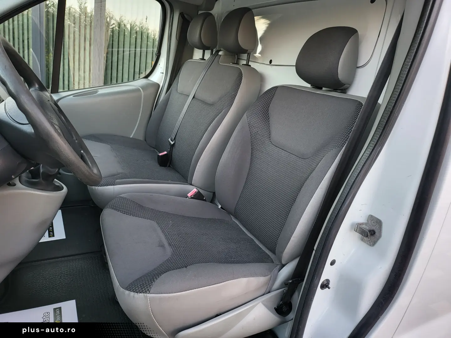 Opel Vivaro 2.0dCi    Euro 5