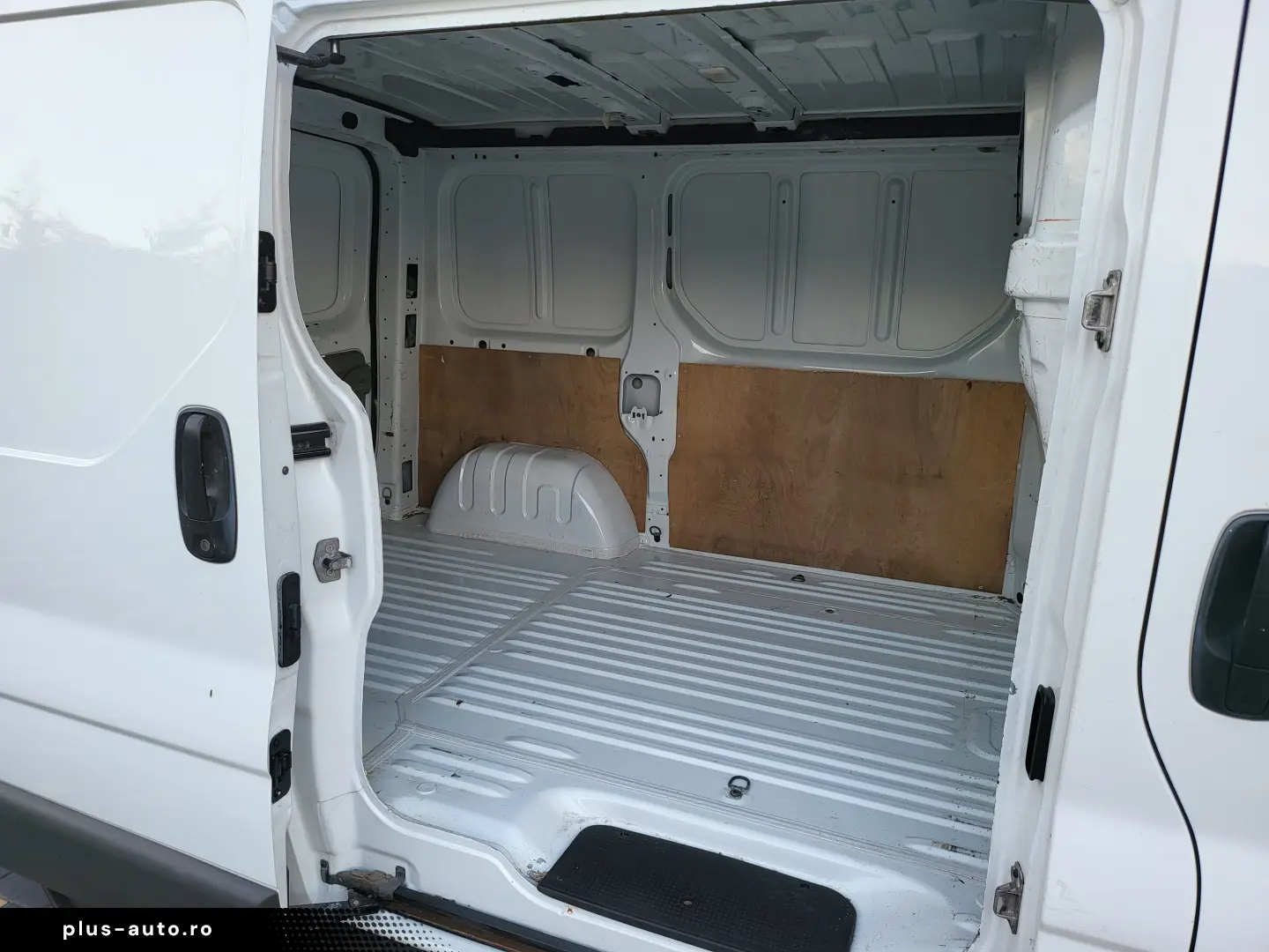 Opel Vivaro 2.0dCi    Euro 5