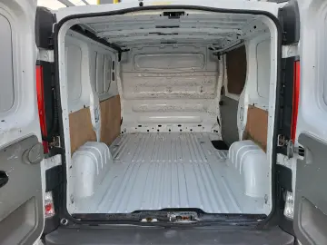 Opel Vivaro 2.0dCi    Euro 5