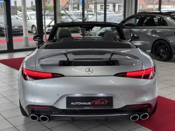MERCEDES-BENZ SL 43 AMG  Burmester Distr HUD