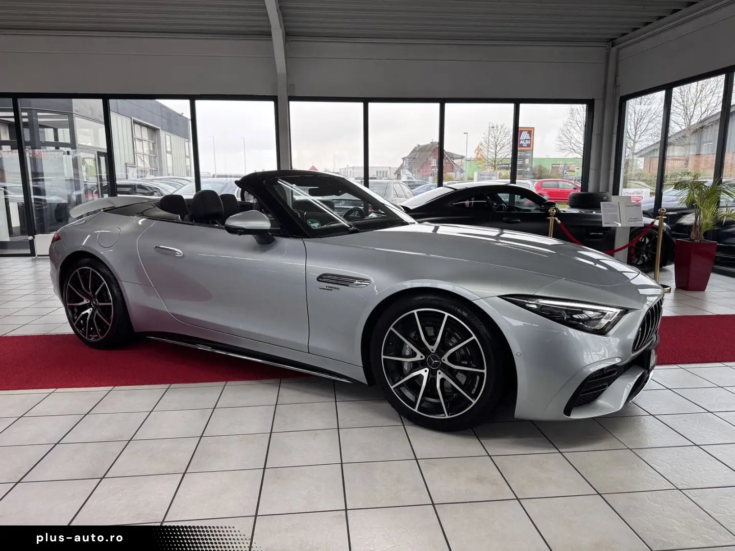 MERCEDES-BENZ SL 43 AMG  Burmester Distr HUD