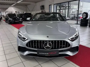 MERCEDES-BENZ SL 43 AMG  Burmester Distr HUD
