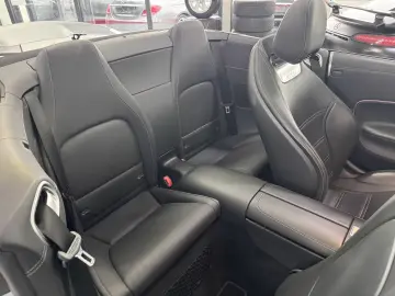 MERCEDES-BENZ SL 43 AMG  Burmester Distr HUD