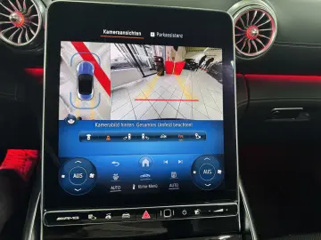 MERCEDES-BENZ SL 43 AMG  Burmester Distr HUD