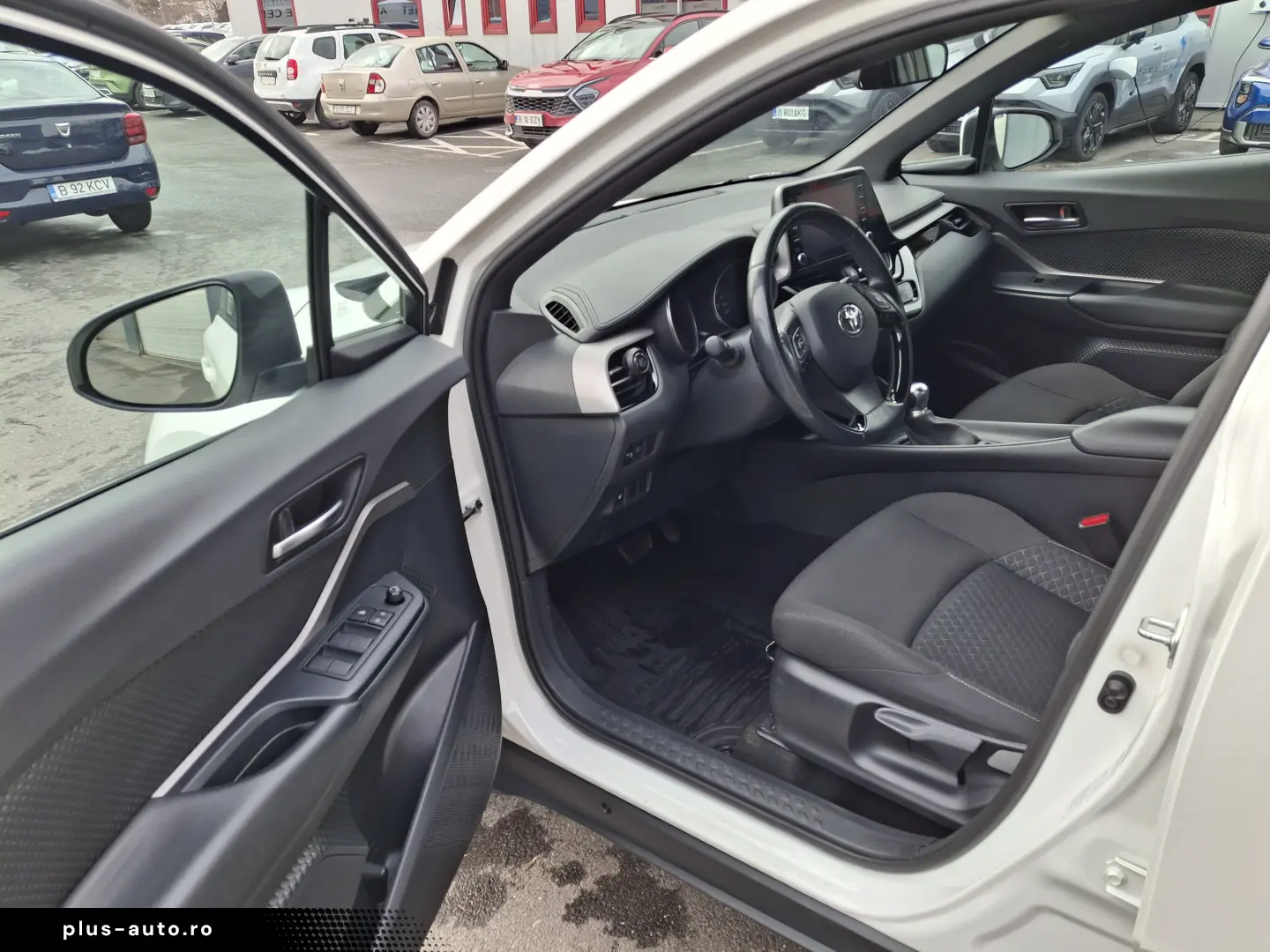 Toyota C-HR HSD 122 CP 4x2 CVT C-enter