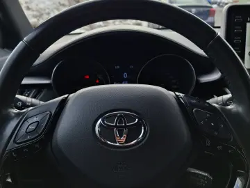 Toyota C-HR HSD 122 CP 4x2 CVT C-enter