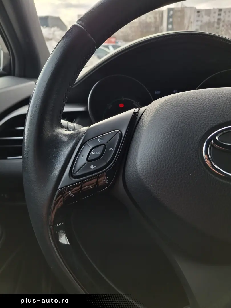 Toyota C-HR HSD 122 CP 4x2 CVT C-enter