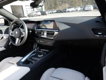 BMW Z4 Roadster sDrive 20i M-Sport LED NAVI LEDER