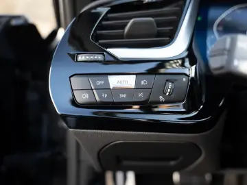 BMW Z4 Roadster sDrive 20i M-Sport LED NAVI LEDER