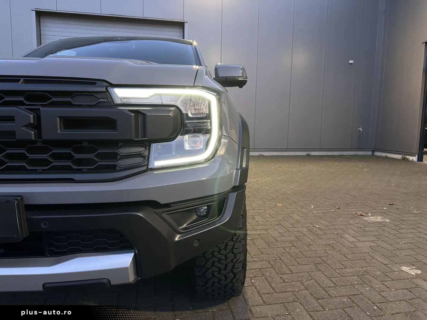 FORD Raptor e-4WD  HARDTOP
