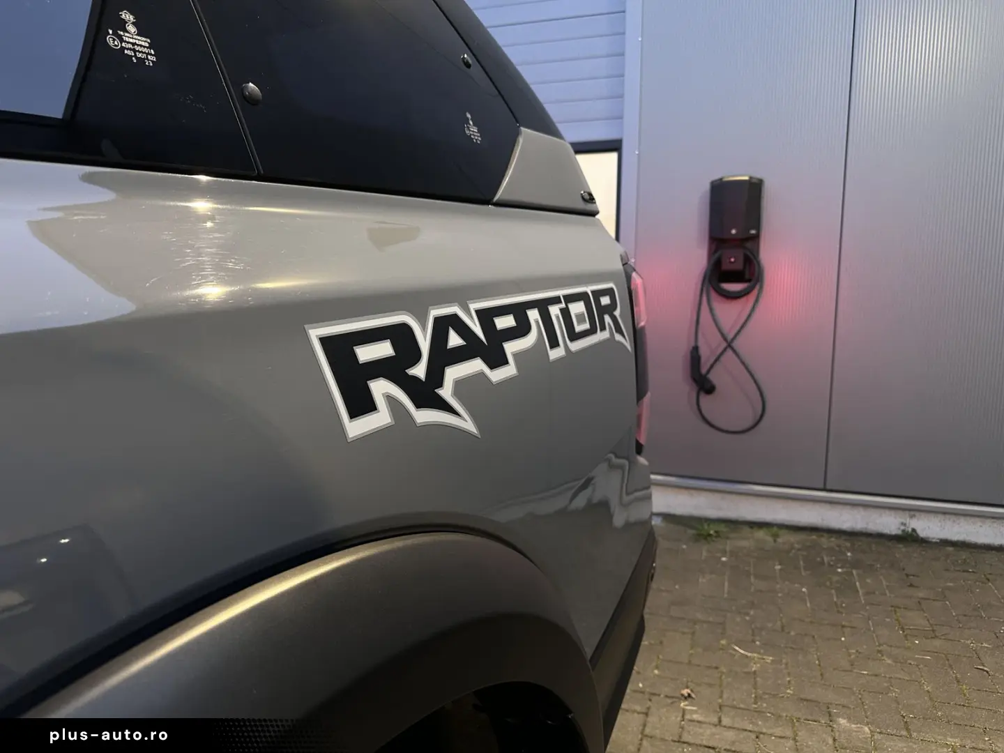 FORD Raptor e-4WD  HARDTOP