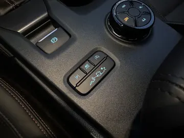 FORD Raptor e-4WD  HARDTOP