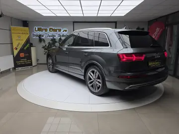 Audi Q7 3.0TDI   E-tron Plug In Hybrid   S-Line