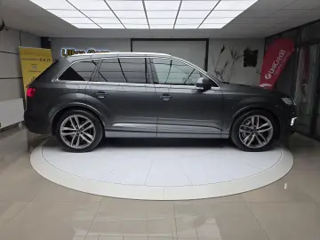 Audi Q7 3.0TDI   E-tron Plug In Hybrid   S-Line