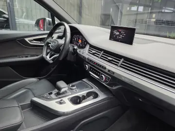 Audi Q7 3.0TDI   E-tron Plug In Hybrid   S-Line