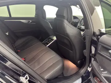 BMW M850i xDrive Gran Coupé  Pano Individual