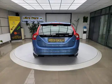 Volvo V60 2.4D6 AWD Plug-in Hybrid