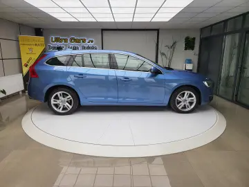Volvo V60 2.4D6 AWD Plug-in Hybrid