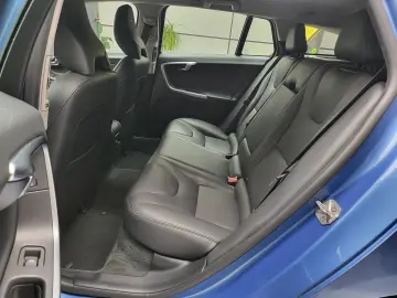 Volvo V60 2.4D6 AWD Plug-in Hybrid