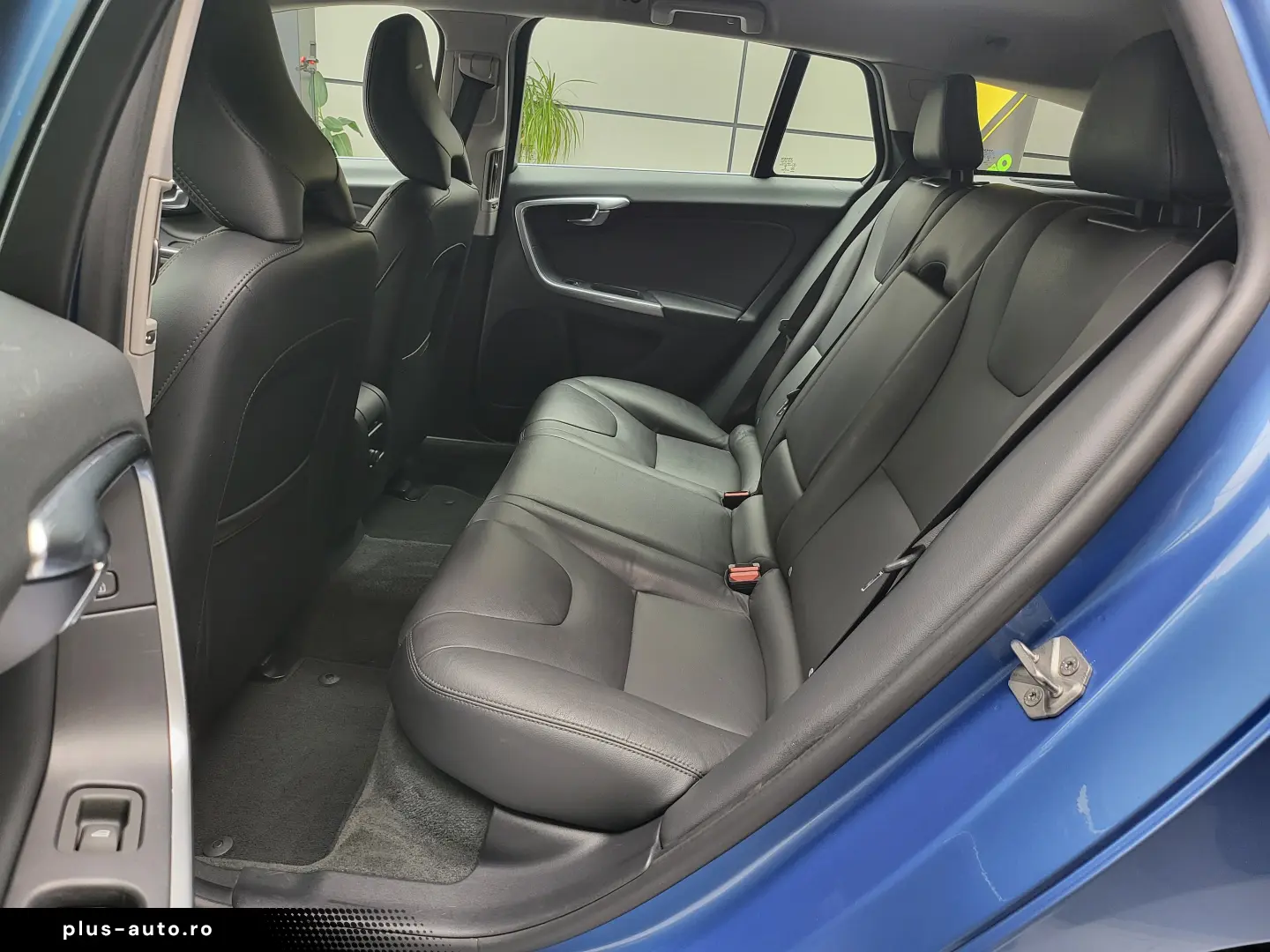 Volvo V60 2.4D6 AWD Plug-in Hybrid