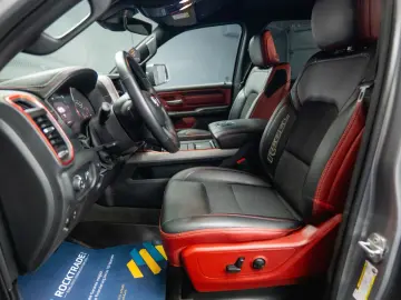 DODGE RAM 5.7 V8 HEMI 4x4