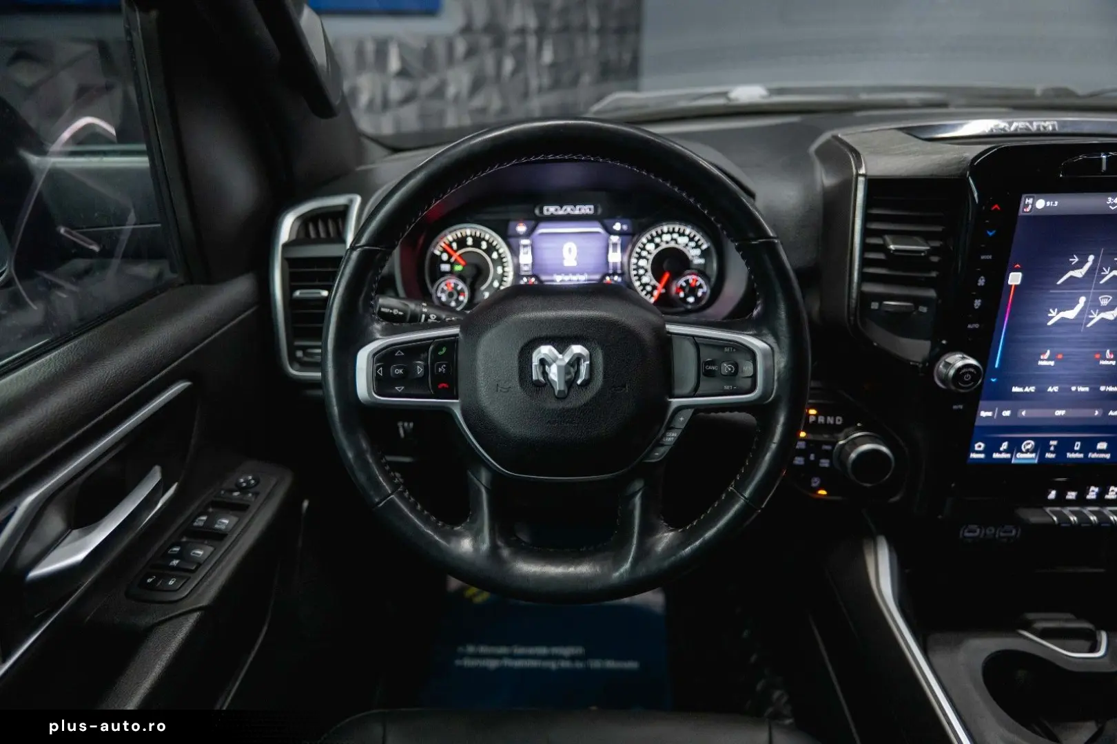 DODGE RAM 5.7 V8 HEMI 4x4 OFFROAD Night Limited 19%