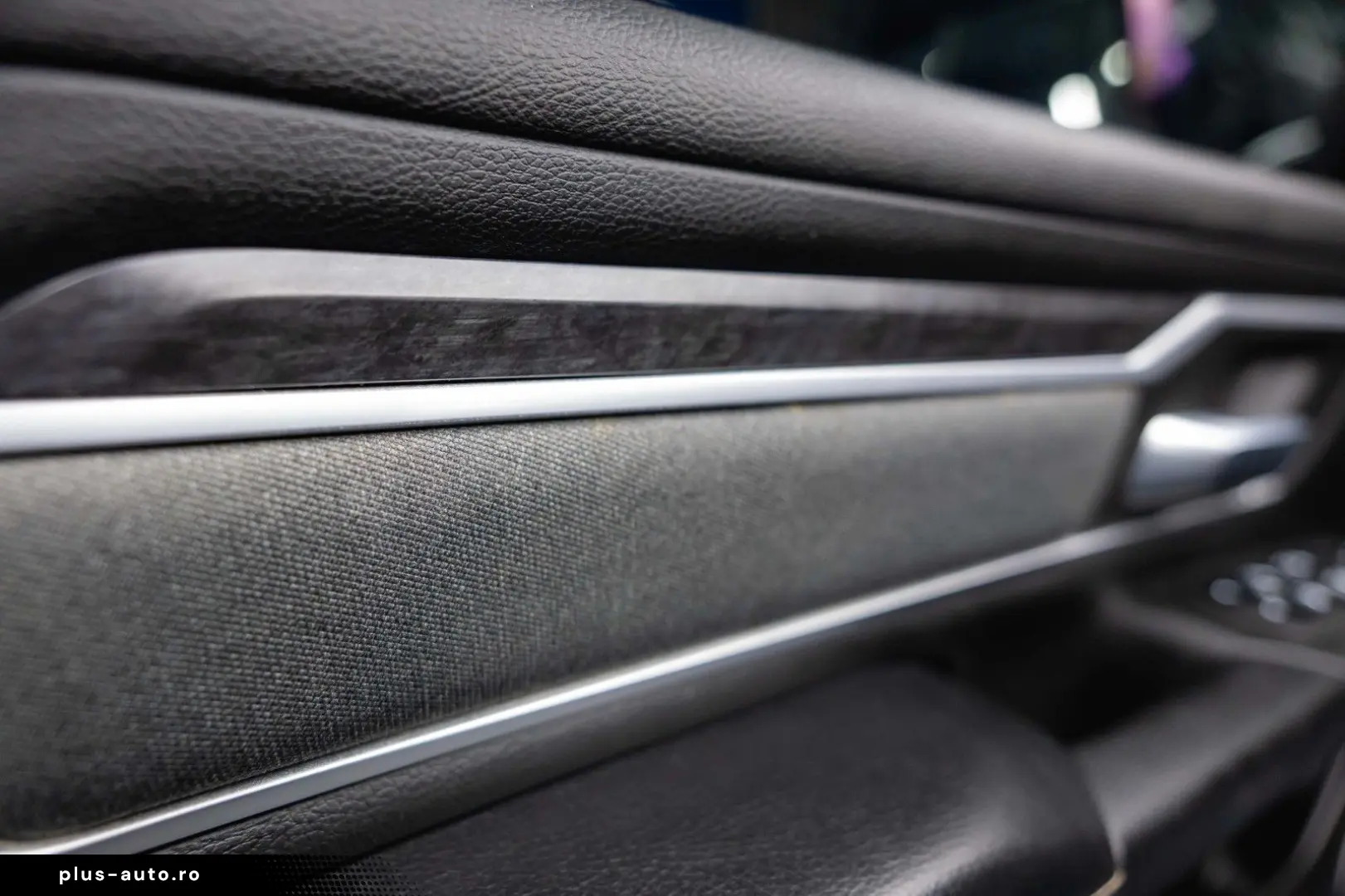 DODGE RAM 5.7 V8 HEMI 4x4 OFFROAD Night Limited 19%