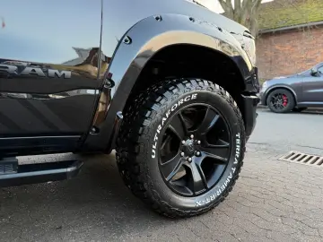 DODGE 12 RADIO SPORT ROLLBAR OFFROAD AHK NAVI GARANTIE