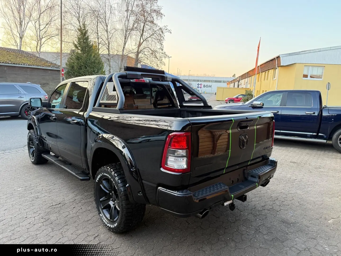 DODGE 12 RADIO SPORT ROLLBAR OFFROAD AHK NAVI GARANTIE