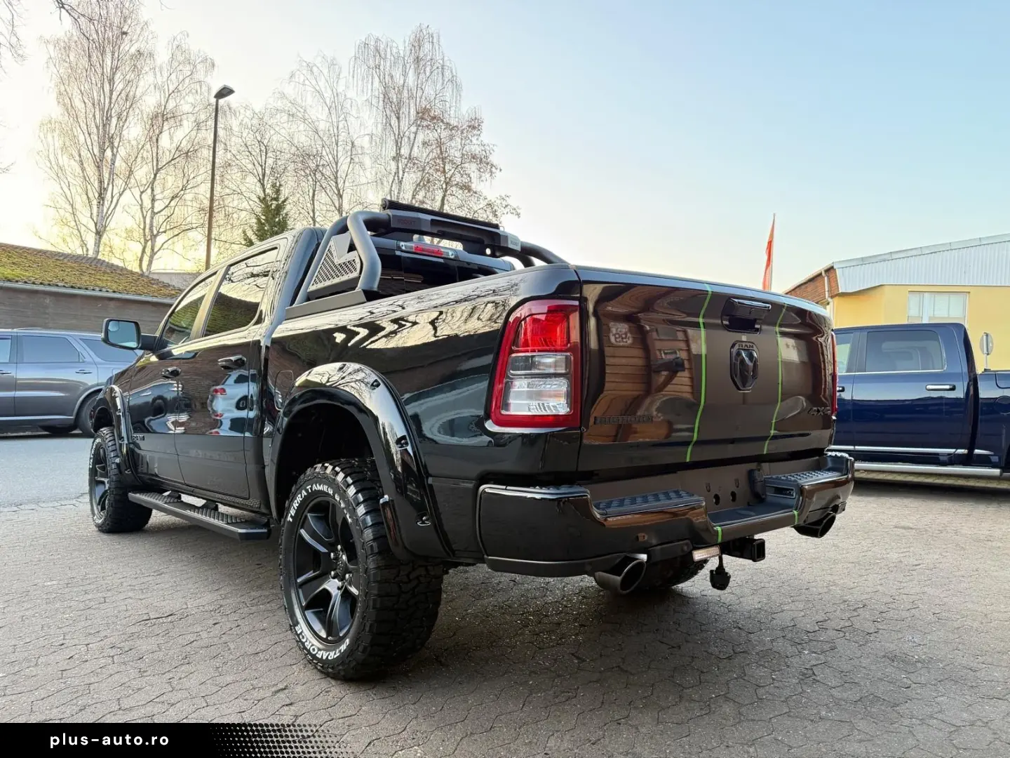 DODGE 12 RADIO SPORT ROLLBAR OFFROAD AHK NAVI GARANTIE