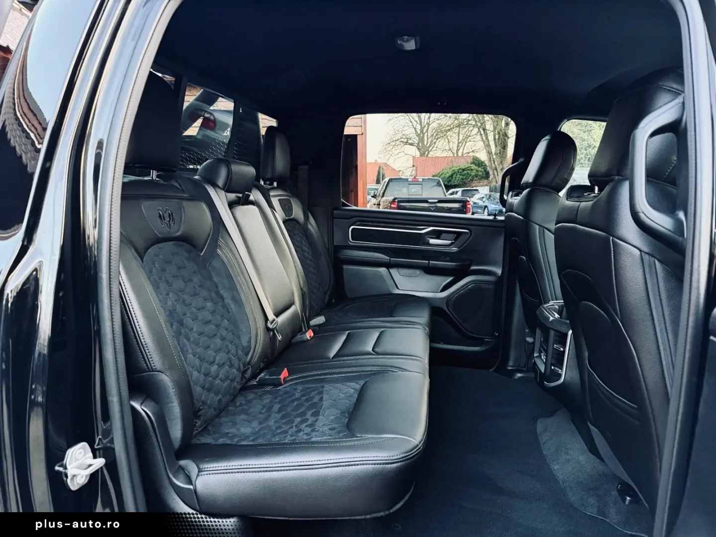 DODGE 12 RADIO SPORT ROLLBAR OFFROAD AHK NAVI GARANTIE