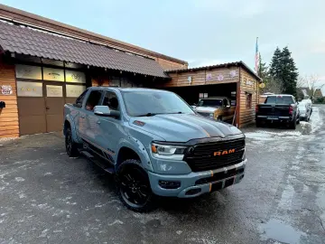 DODGE SPORT 5.7 4X4 AHK NAVI ROLLBAR OFFROAD LIFT LED